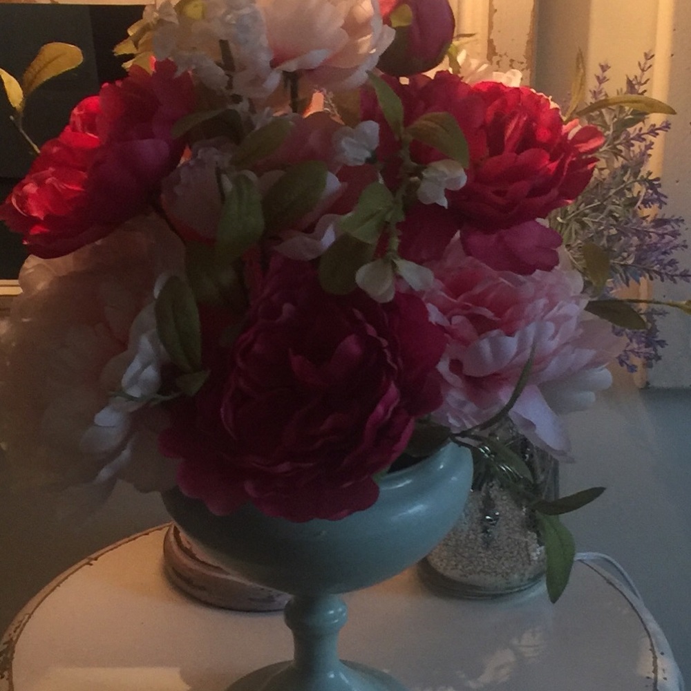 Floral Arrangement View 2